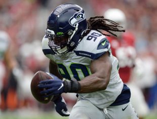 Seahawks look different when Jadeveon Clowney is turned on